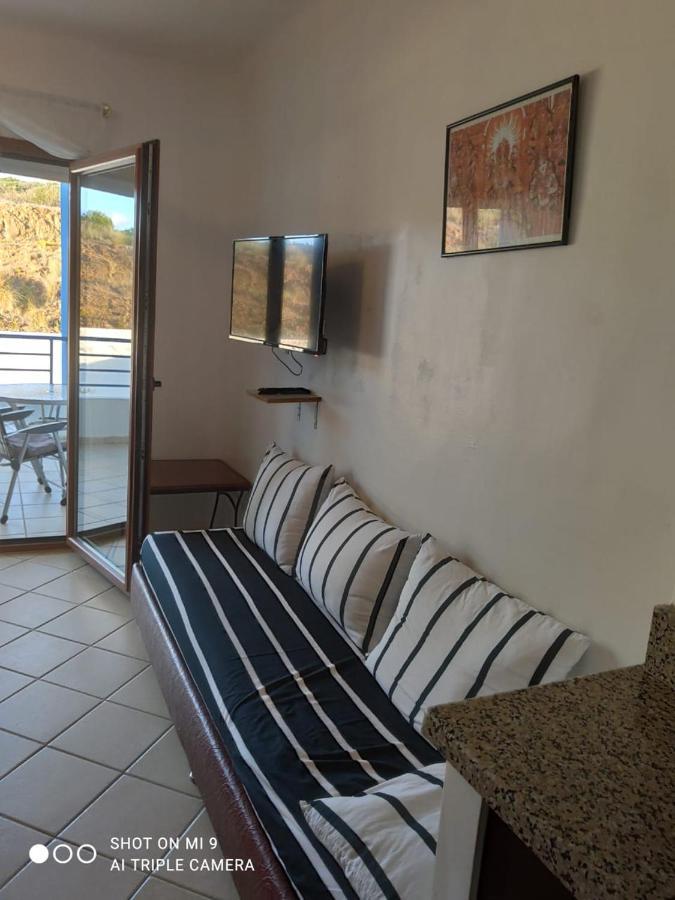 Studio Avec Piscine Et Wifi A Cabonegro Кабо Негро Екстериор снимка
