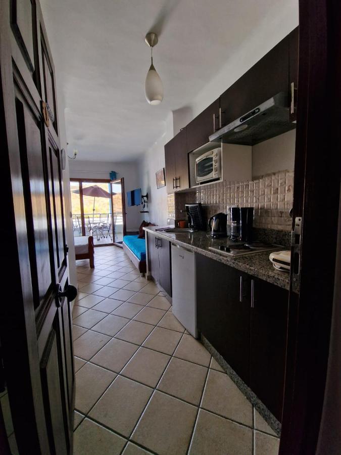 Studio Avec Piscine Et Wifi A Cabonegro Кабо Негро Екстериор снимка